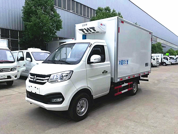 長(zhǎng)安國六冷藏車